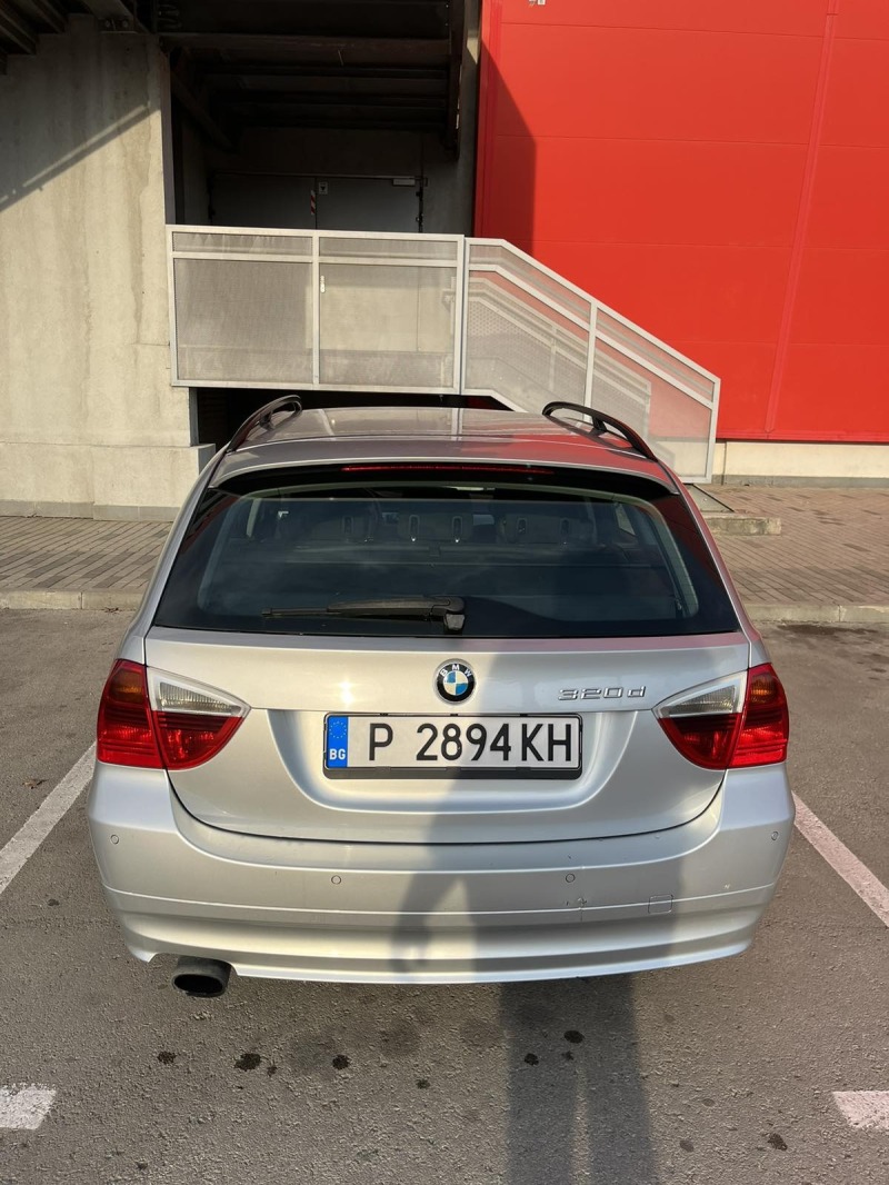 BMW 320 2.0D E91, снимка 4 - Автомобили и джипове - 45688387
