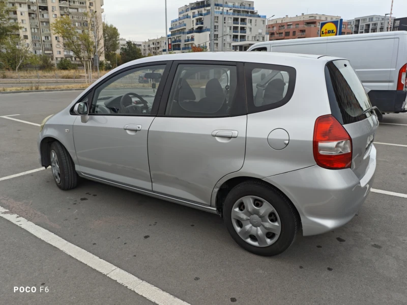 Honda Jazz, снимка 9 - Автомобили и джипове - 47480267