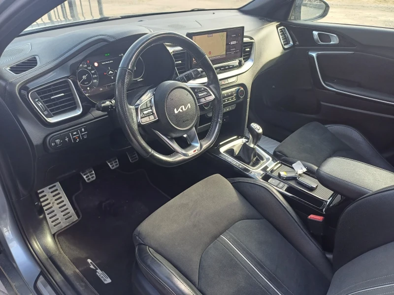 Kia Pro ceed 1.5* * GTline* digital cockpit  facelift, снимка 13 - Автомобили и джипове - 47884292