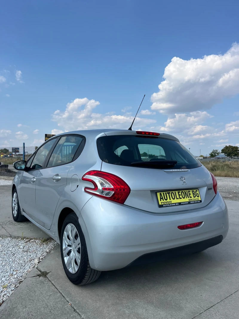 Peugeot 208 1.4 HDi, снимка 4 - Автомобили и джипове - 51989523