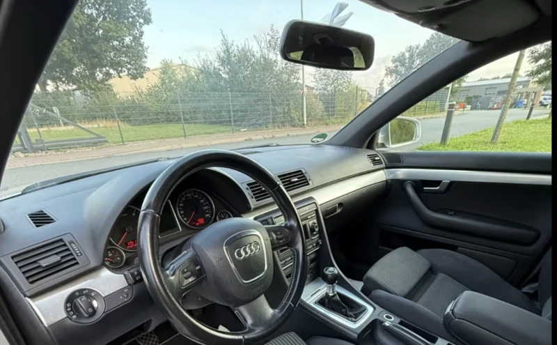 Audi A4 2.7 TDI, снимка 2 - Автомобили и джипове - 52787730