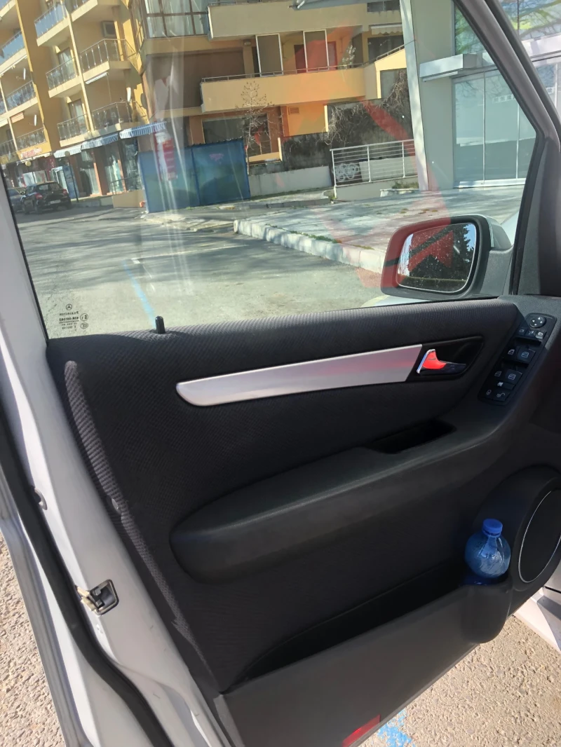 Mercedes-Benz B 180, снимка 8 - Автомобили и джипове - 52817358