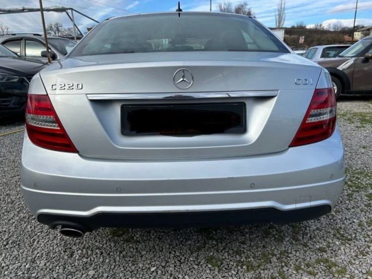 Mercedes-Benz C 220 W204 CDI, снимка 5 - Автомобили и джипове - 48617543