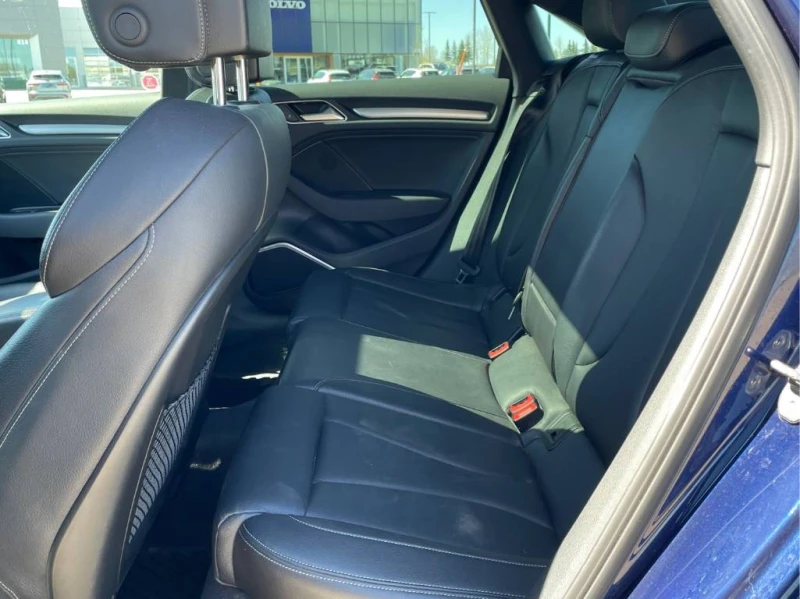 Audi S3 Technik 2.0 TFSI quattro - 37800 лв. - 40060252 | Car24.bg