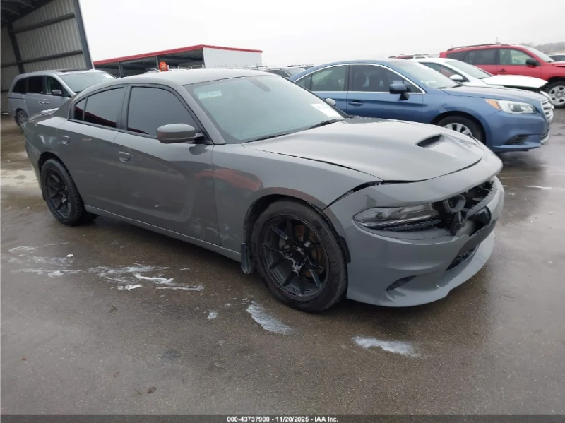 Dodge Charger R/T / 5.7 / ОБДУХВАНЕ / ПОДГРЕВИ   - 27000 лв. / 13804.88 € - 49041383 1