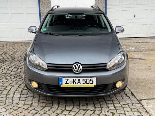 VW Golf Variant 1.6TDI ГЕРМАНИЯ, снимка 2 - Автомобили и джипове - 52970497