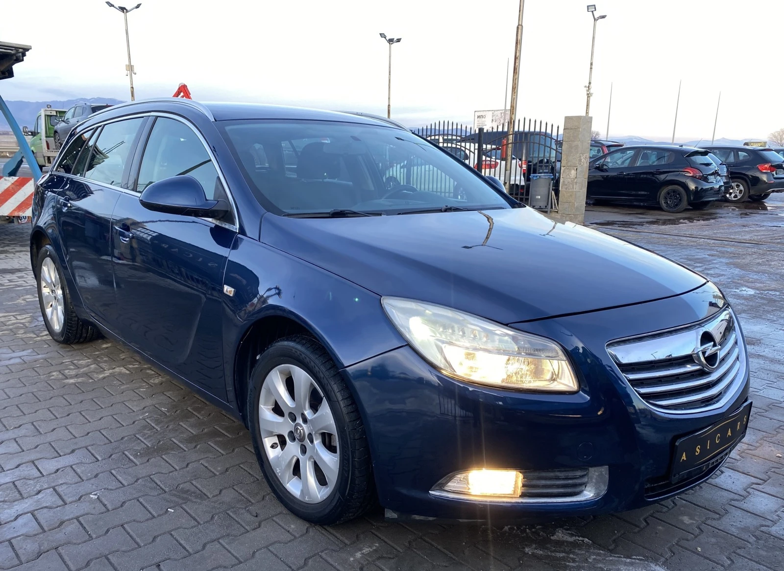 Opel Insignia 2.0D AUTOMATIC EURO 5A - изображение 7