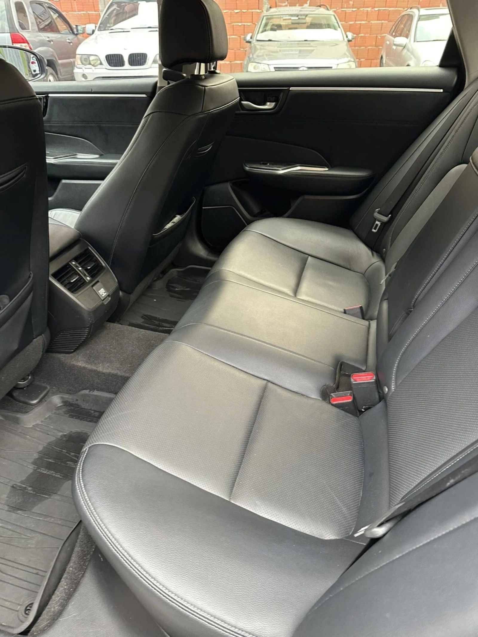 Honda Electric Clarity, plug in hybrid , full | Mobile.bg   11