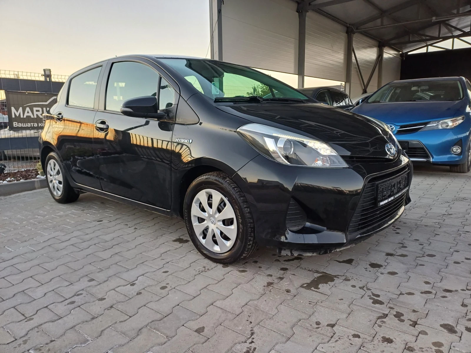 Toyota Yaris 1.5Hybrid* * kamera  - изображение 7