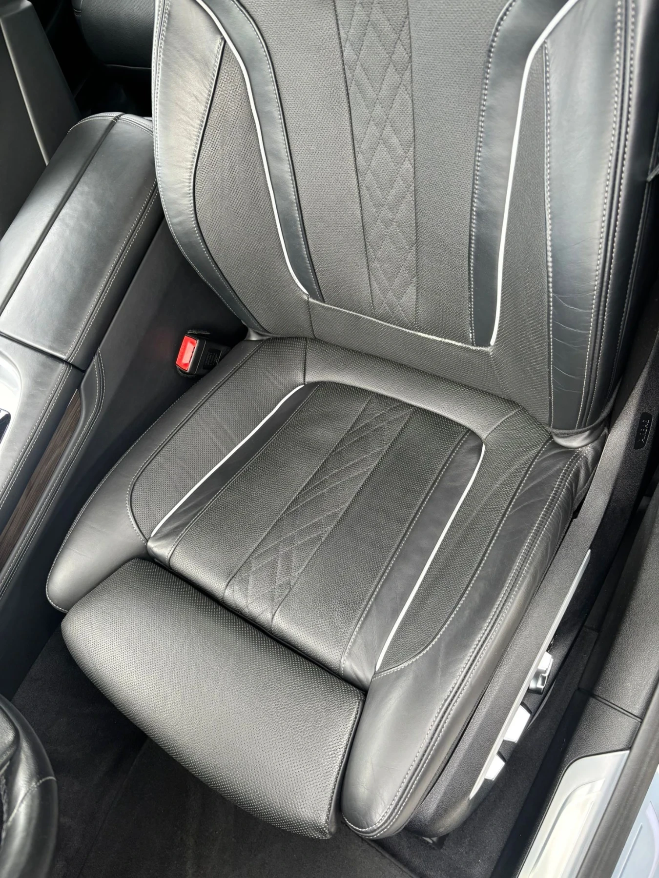 BMW 750 CarbonCore xDrive HUD | Mobile.bg   12