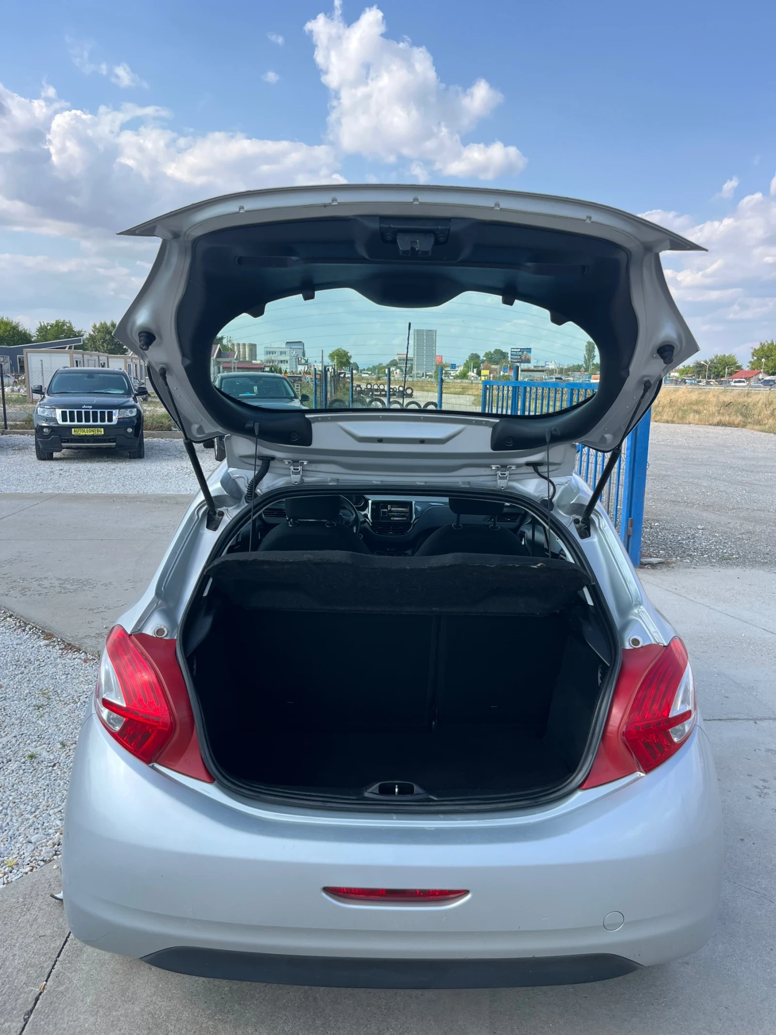 Peugeot 208 1.4 HDi | Mobile.bg � ����������� 13