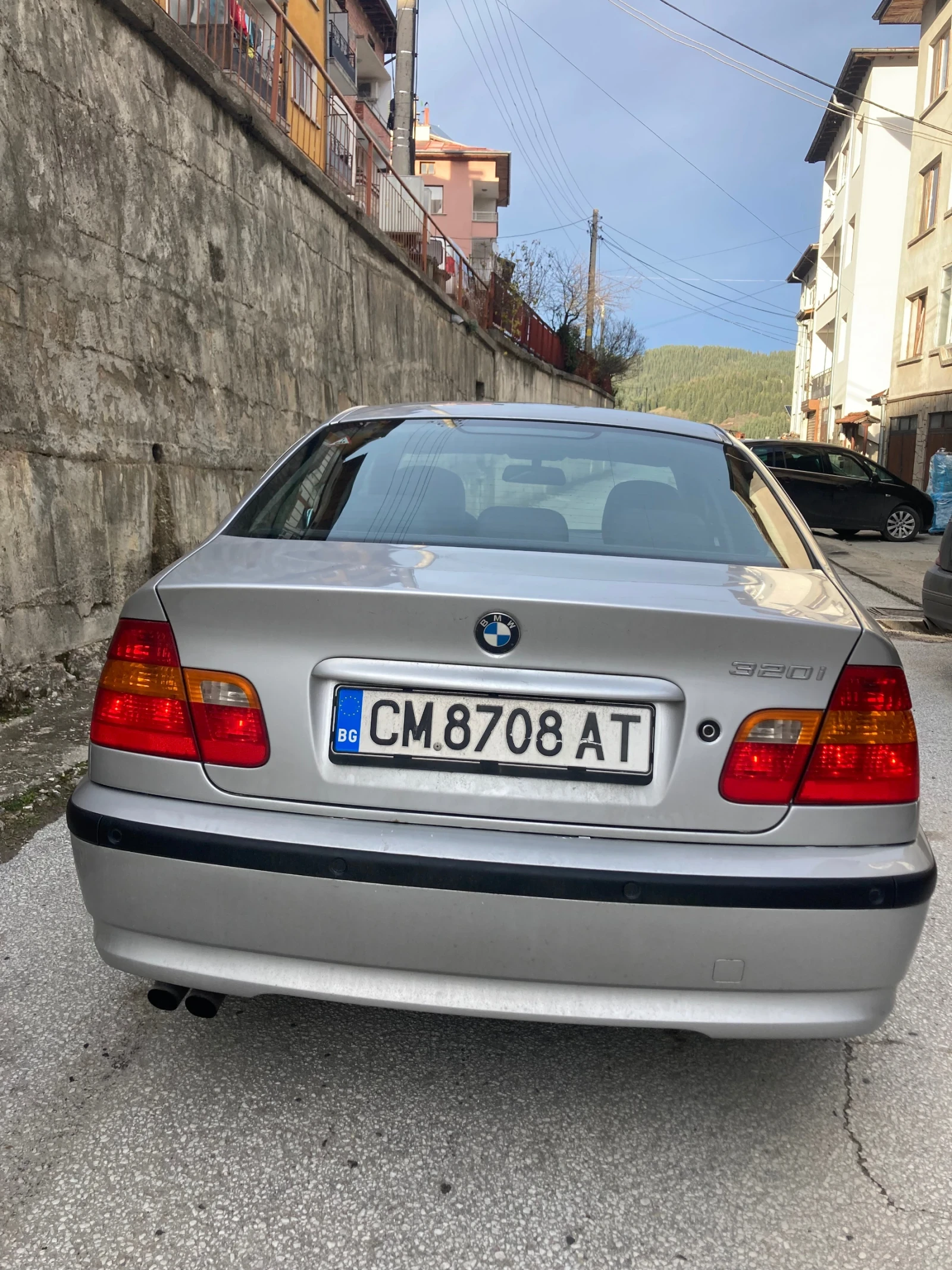BMW 320  - изображение 2