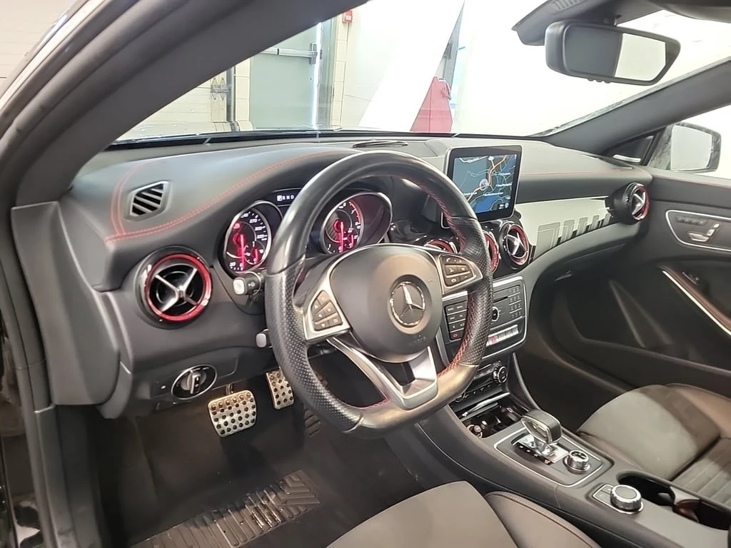 Mercedes-Benz CLA 45 AMG  * CARFAX *    | Mobile.bg   8