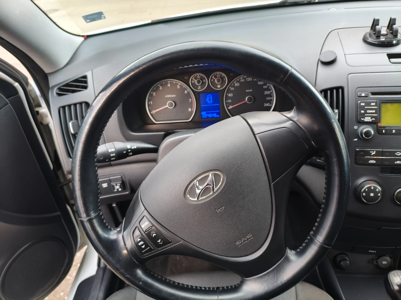 Hyundai I30 Hyundai I30 1.4 Бензин+ Газ, снимка 10 - Автомобили и джипове - 53712756