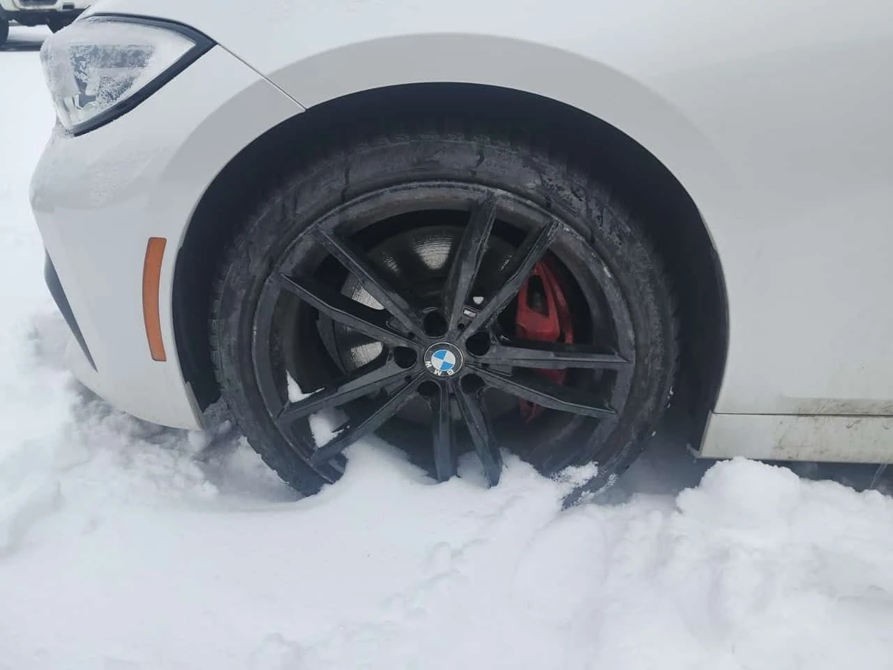 BMW 330 I XDRIVE| PANO| 2 КЛЮЧА| CARFAX, снимка 6 - Автомобили и джипове - 53962278