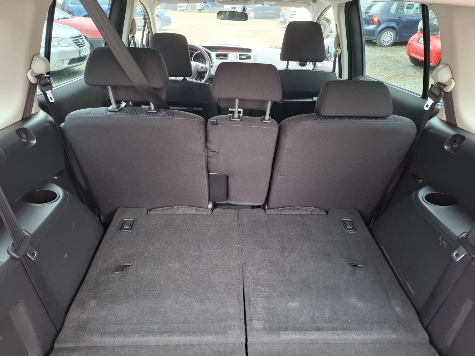 Mazda 5 2.0 SPORT SWISS EURO5, снимка 14 - Автомобили и джипове - 54089997