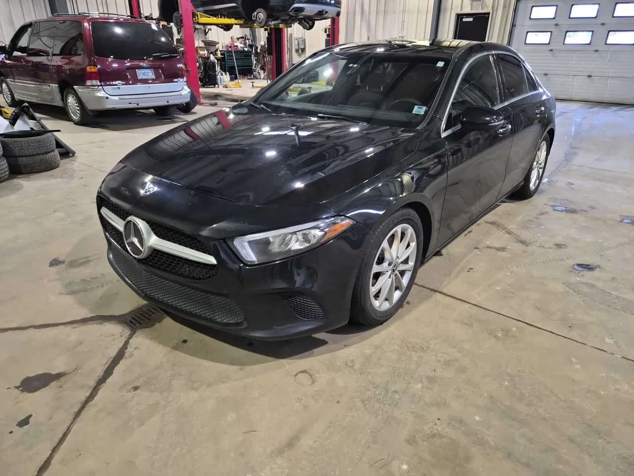 Mercedes-Benz A 220 4matic* DISTRONIC* PANORAMA* ПОДГРЕВИ*  | Auto.bg — изображение 1