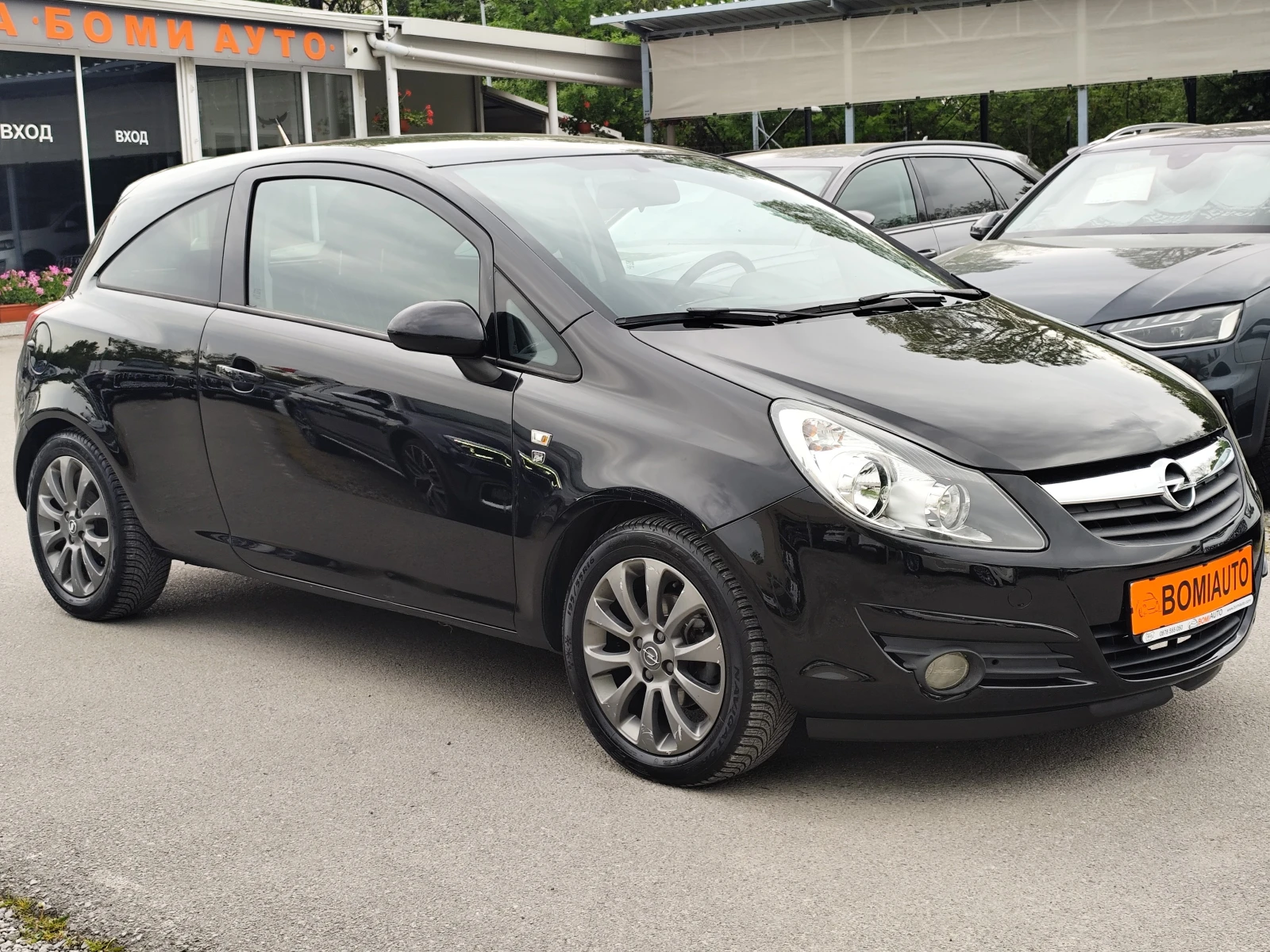 Opel Corsa 1.2i* ГАЗОВА УРЕДБА* EURO5A* KLIMA* , снимка 3 - Автомобили и джипове - 54451851