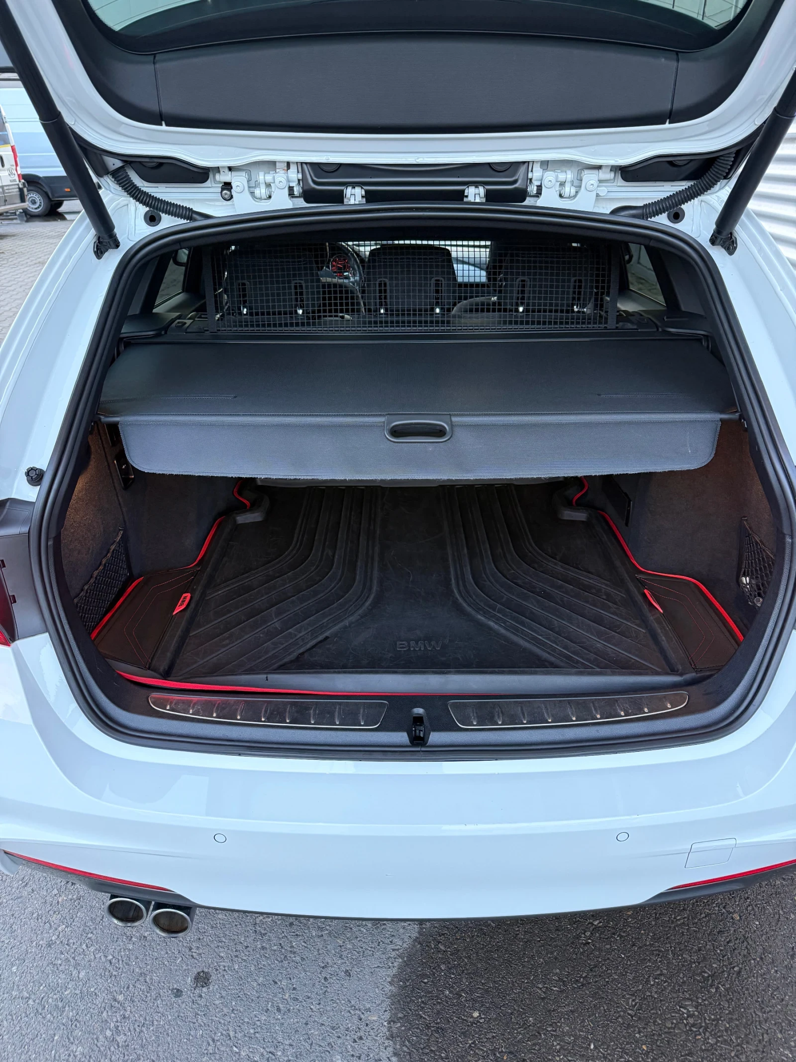 BMW 320 М paket pano , снимка 17 - Автомобили и джипове - 54683874