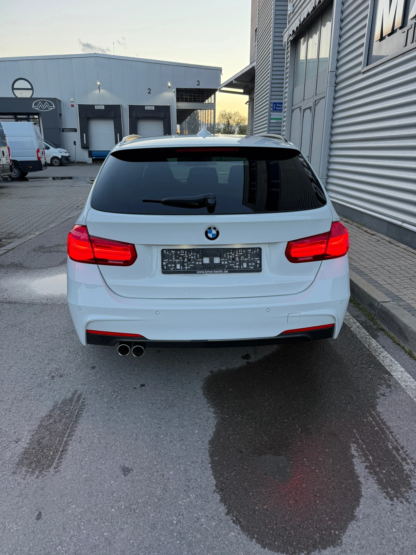 BMW 320 М paket pano , снимка 3 - Автомобили и джипове - 54683874