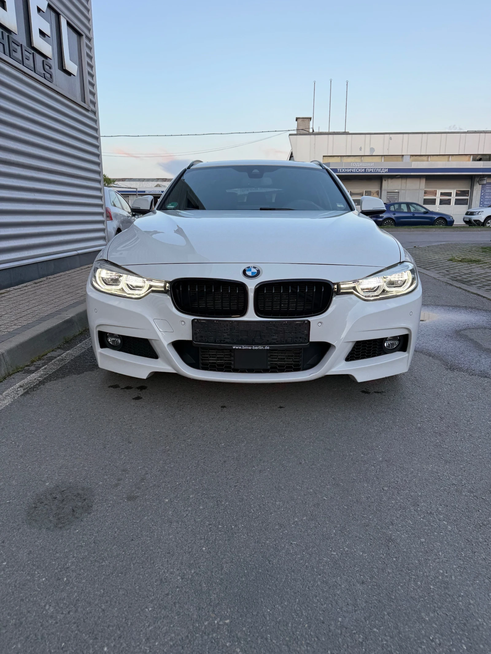 BMW 320 М paket pano , снимка 2 - Автомобили и джипове - 54683874