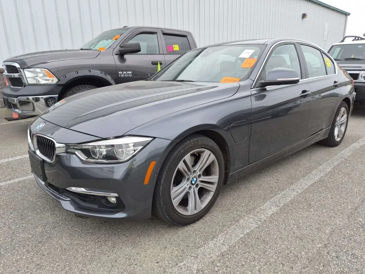 BMW 330 * 330e * CARFAX * БЕЗ ПЪРВОНАЧАЛНА ВНОСКА