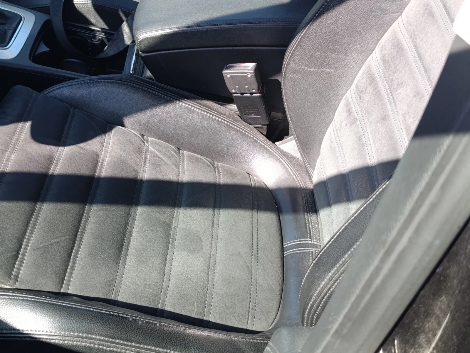 VW Passat В6, снимка 12 - Автомобили и джипове - 55636869