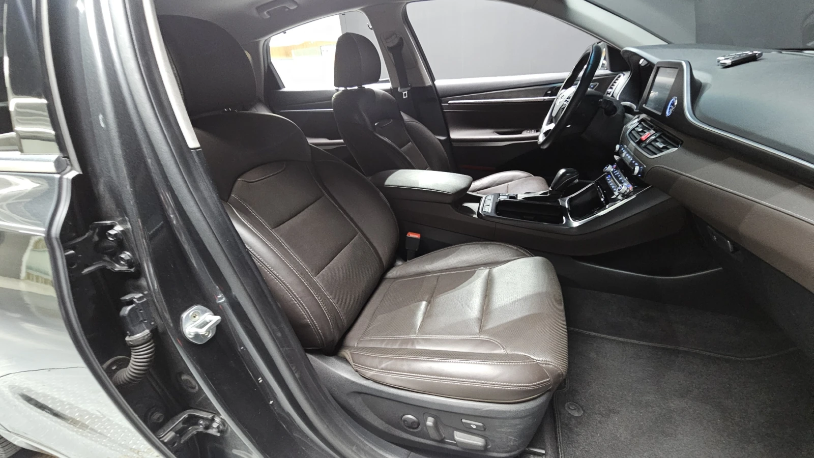 Hyundai Grandeur 3.0 LPI EXCLUSIVE autoprime.bg, снимка 15 - Автомобили и джипове - 55900302