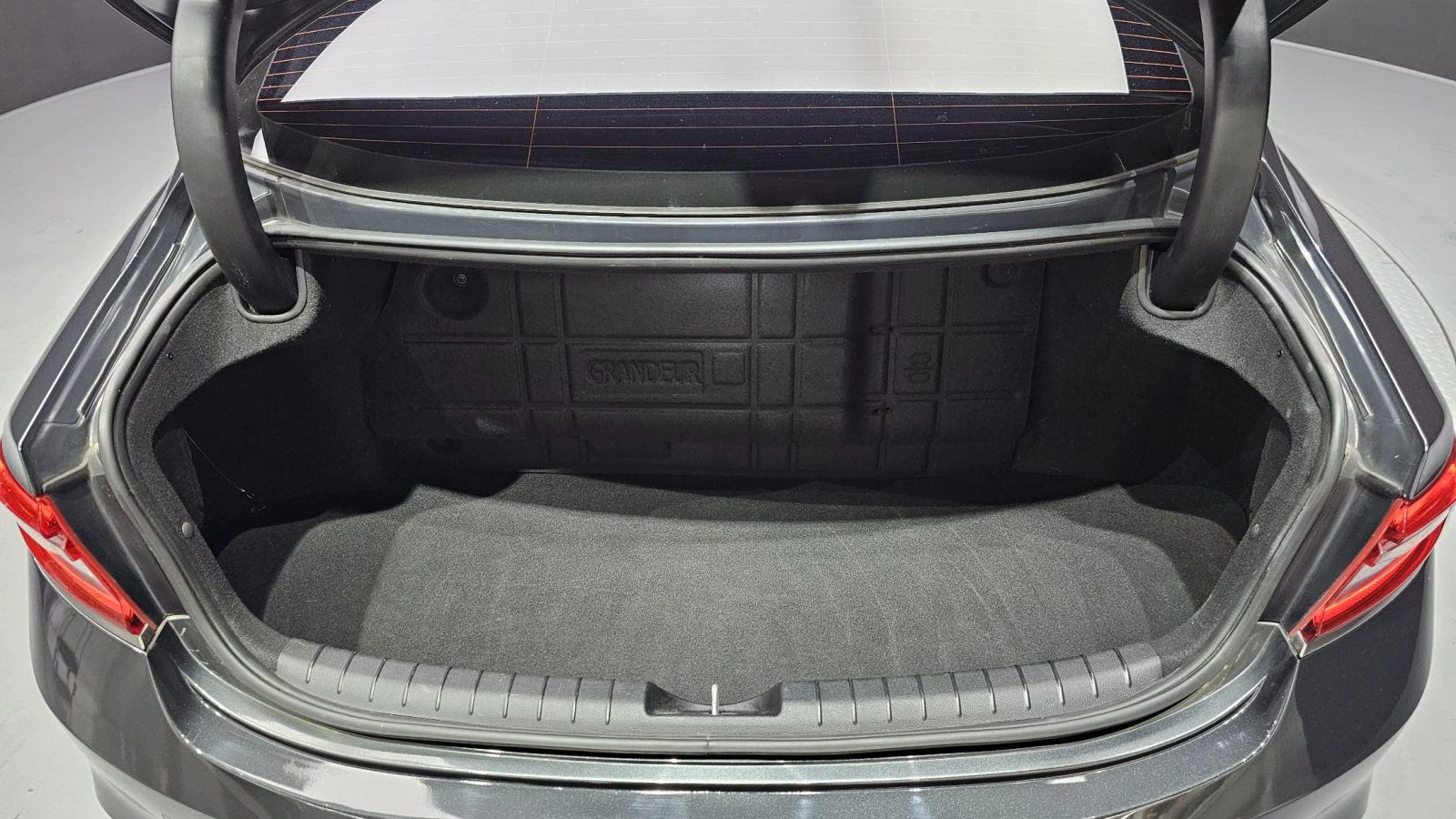 Hyundai Grandeur 3.0 LPI EXCLUSIVE autoprime.bg, снимка 13 - Автомобили и джипове - 55900302