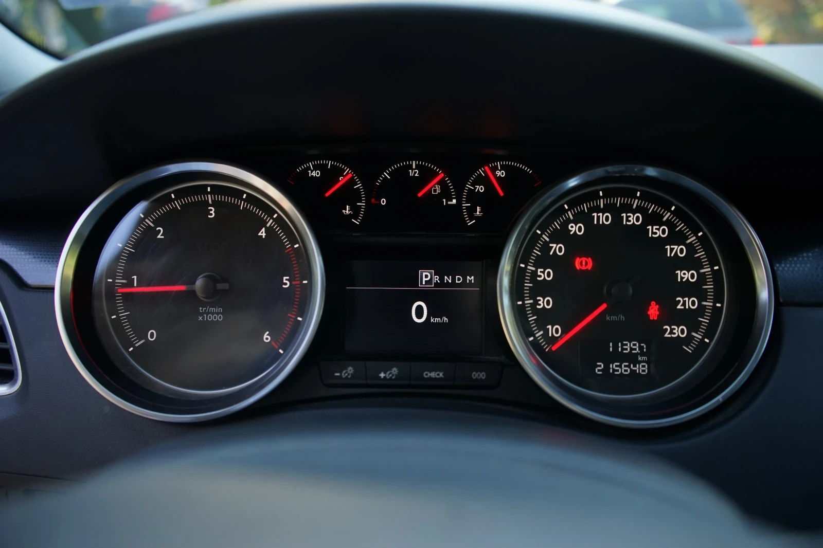 Peugeot 508 2.0 HDI 163 к.с, снимка 16 - Автомобили и джипове - 56015431