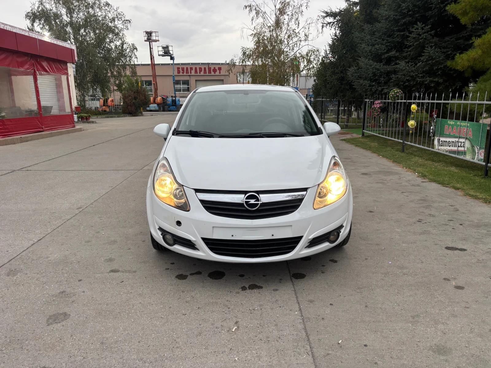Opel Corsa, снимка 9 - Автомобили и джипове - 56288750