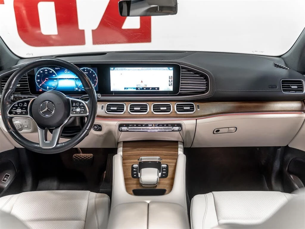 Mercedes-Benz GLE 450 MANUFAKTUR| Night Package| 7-PASS| HUD| 360, снимка 7 - Автомобили и джипове - 56330921