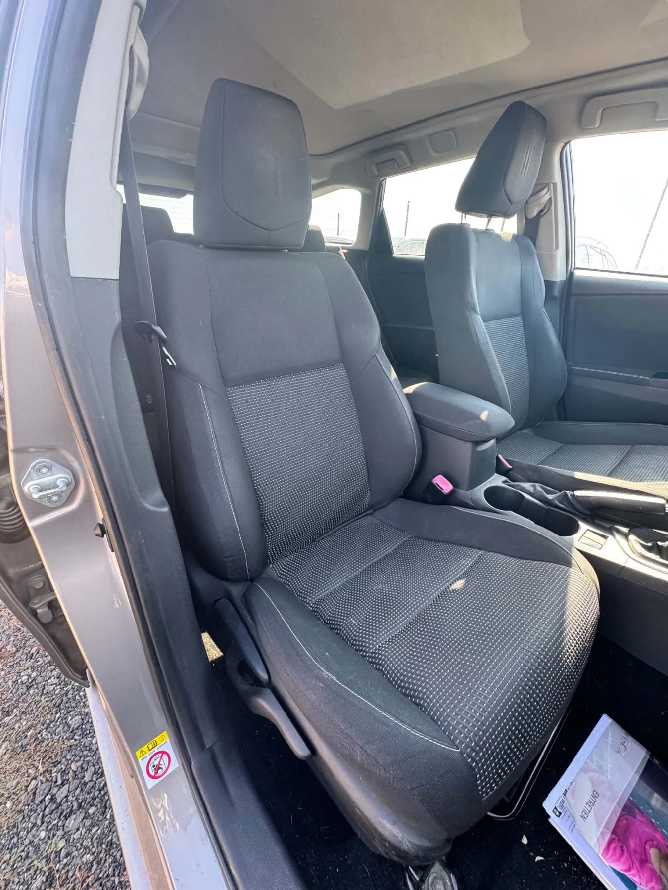 Toyota Auris 2.0 D4D 124 sport dynamic | Mobile.bg � ����������� 7