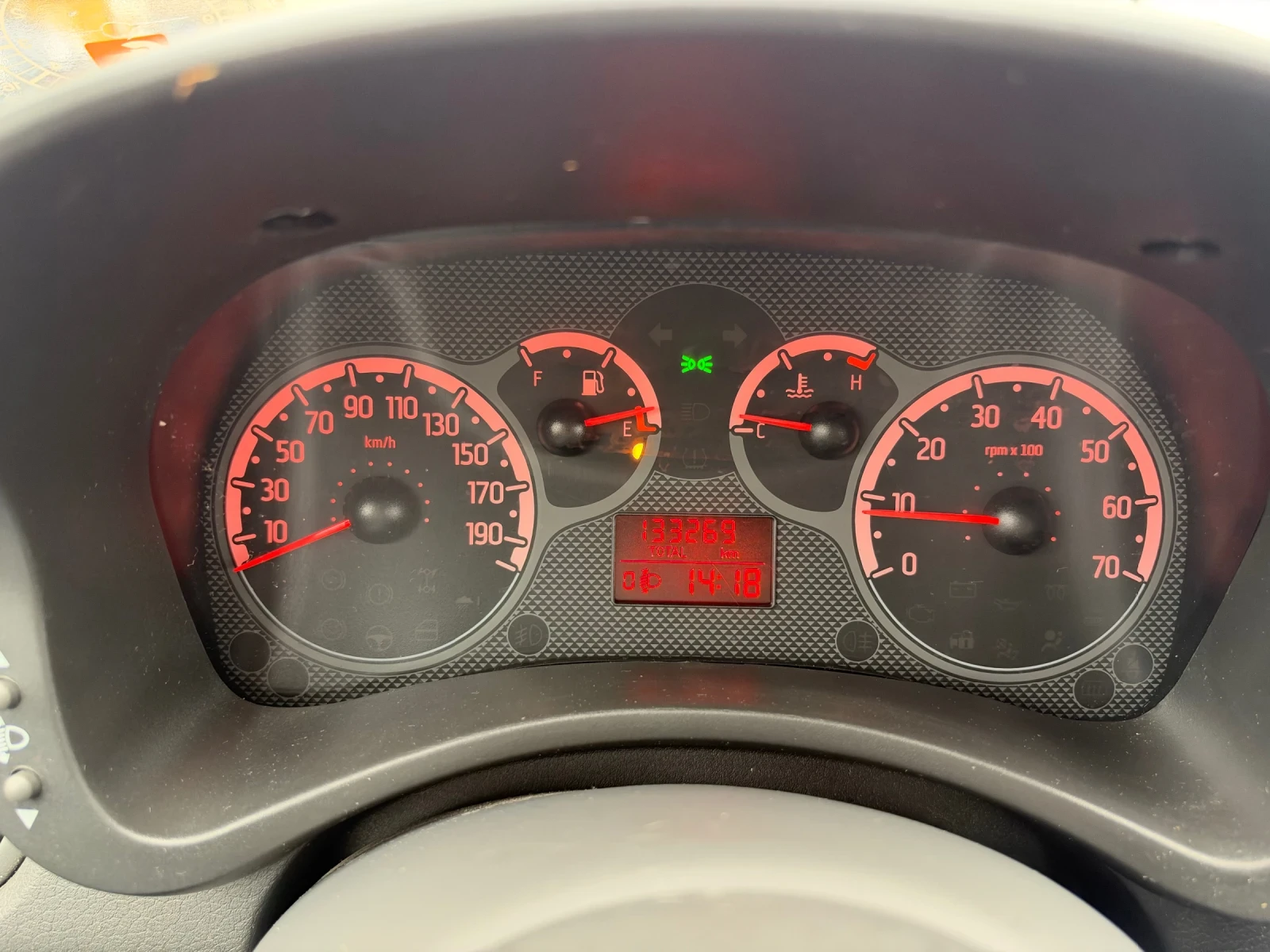 Fiat Panda 1.2 I 70к.с. 4х4 ЕВРО 5, снимка 15 - Автомобили и джипове - 56711730
