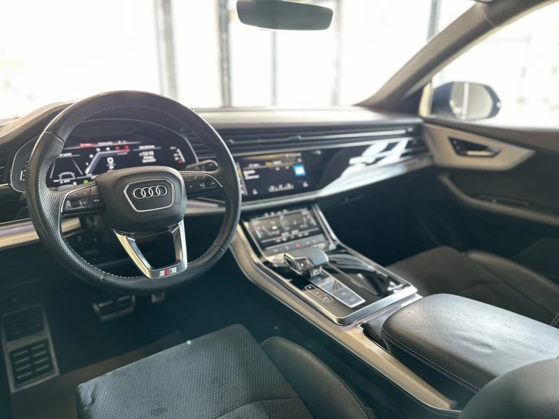 Audi Q8 45 TDI* Quattro* S-line, снимка 15 - Автомобили и джипове - 45403112