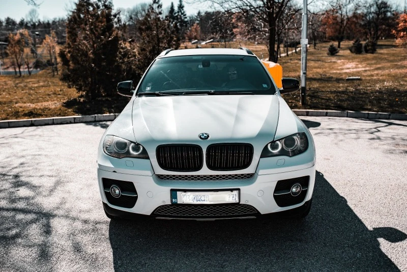 BMW X6, снимка 12 - Автомобили и джипове - 47836743