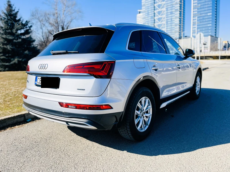 Audi Q5 40 TDI Quattro, Заводска Гаранция, Matrix Led, снимка 4 - Автомобили и джипове - 48311543