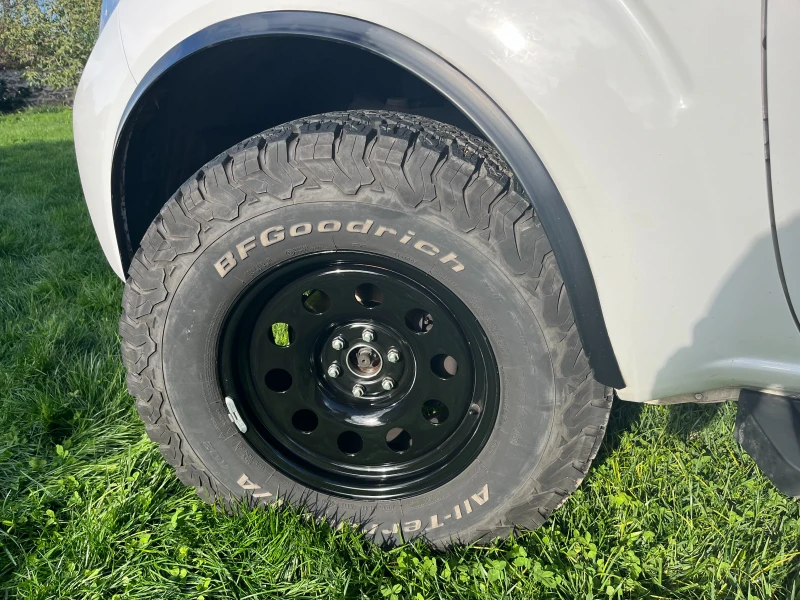 Nissan Navara, снимка 4 - Автомобили и джипове - 52133724