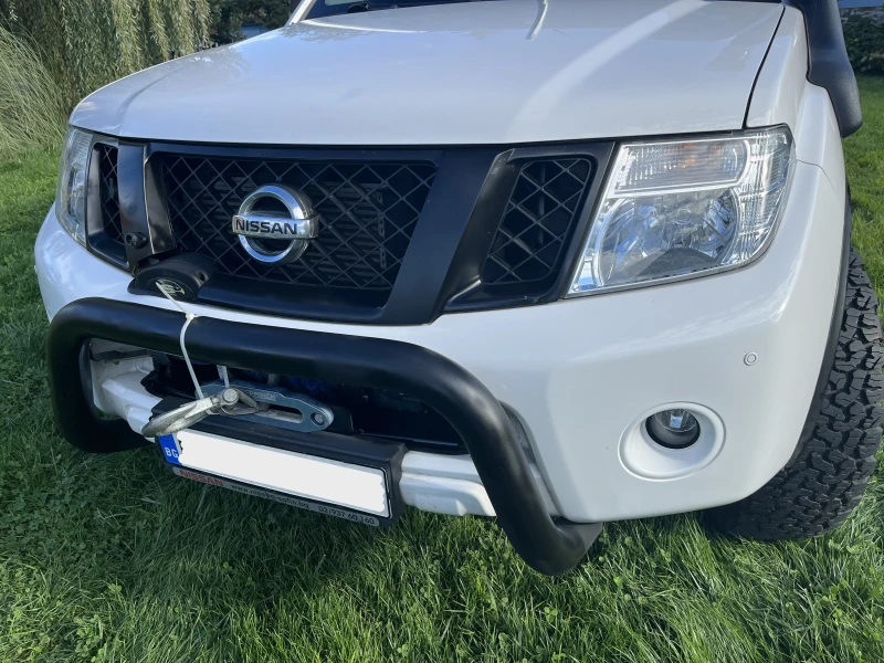 Nissan Navara, снимка 3 - Автомобили и джипове - 52133724