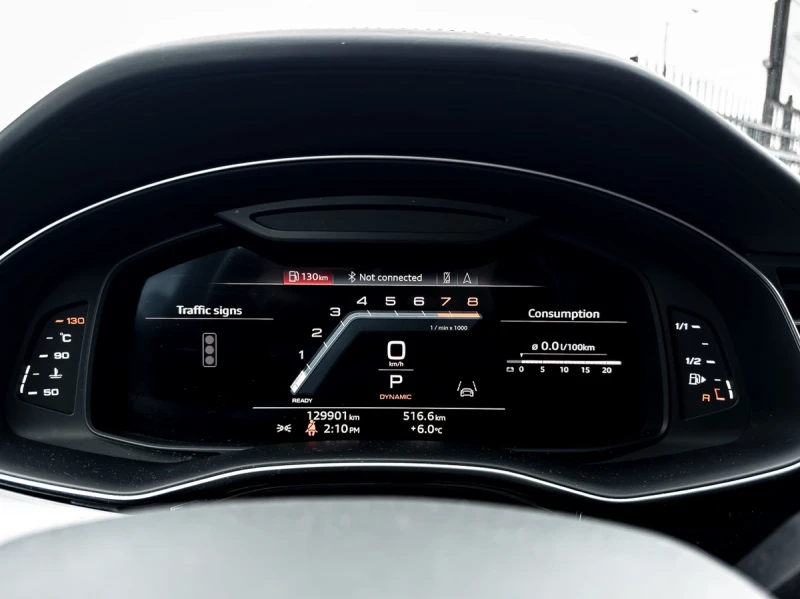 Audi Q8 CARFAX* АВТОФИНАНСИРАНЕ* БЕЗ ПЪРВОНАЧАЛНА ВНОСКА* , снимка 14 - Автомобили и джипове - 52898940