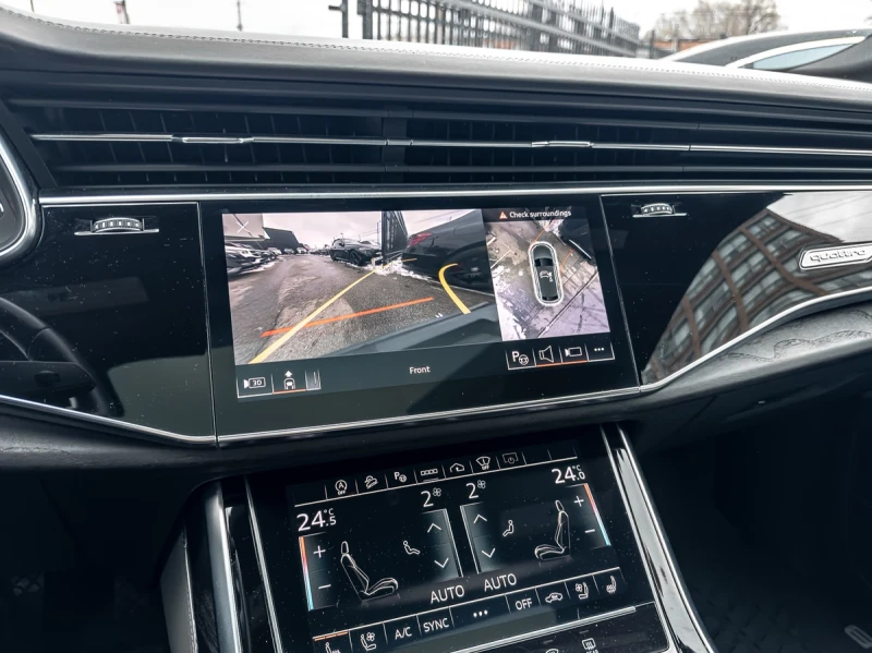 Audi Q8 CARFAX* АВТОФИНАНСИРАНЕ* БЕЗ ПЪРВОНАЧАЛНА ВНОСКА* , снимка 16 - Автомобили и джипове - 52898940