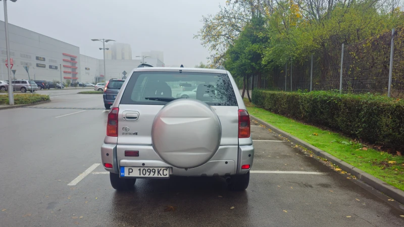 Toyota Rav4, снимка 3 - Автомобили и джипове - 53513466