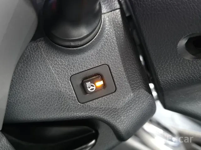 Kia Sportage Diesel 2WD, снимка 12 - Автомобили и джипове - 55682088
