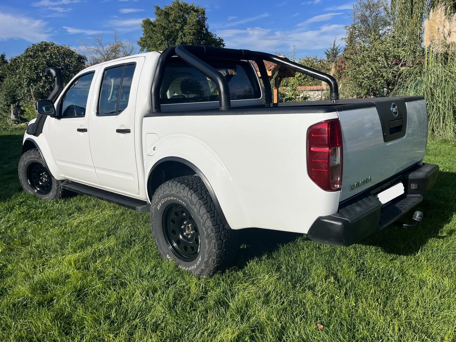 Nissan Navara  - изображение 7