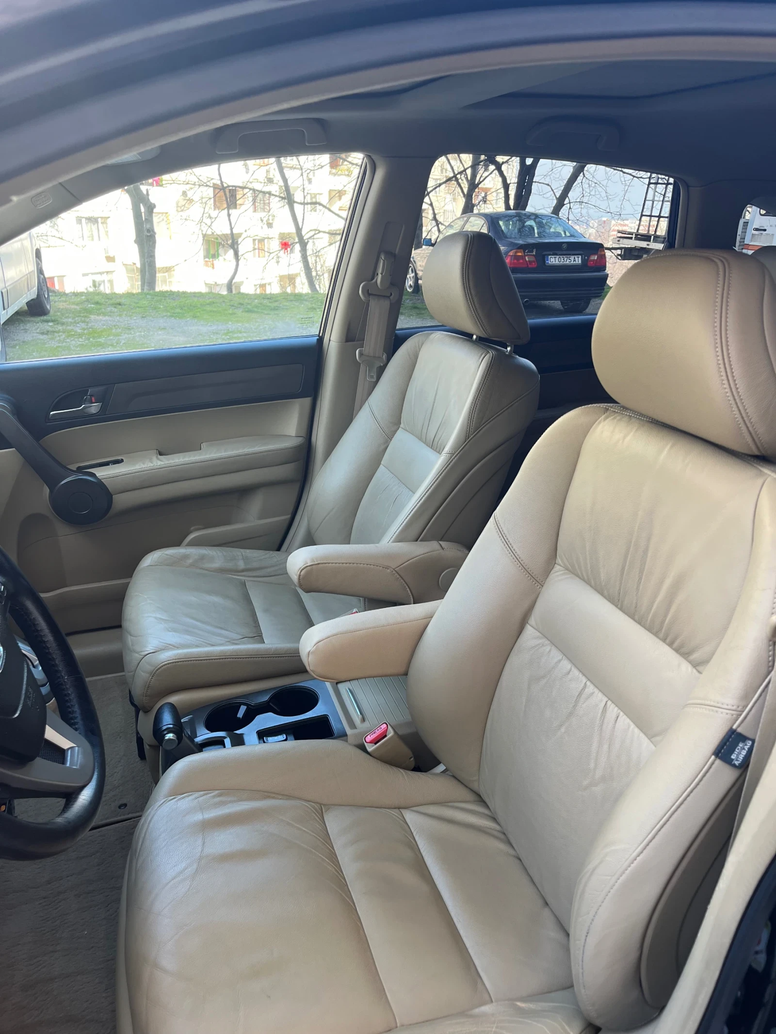 Honda Cr-v 2.0 бензин Швейцария всички екстри automatic , снимка 8 - Автомобили и джипове - 53838185