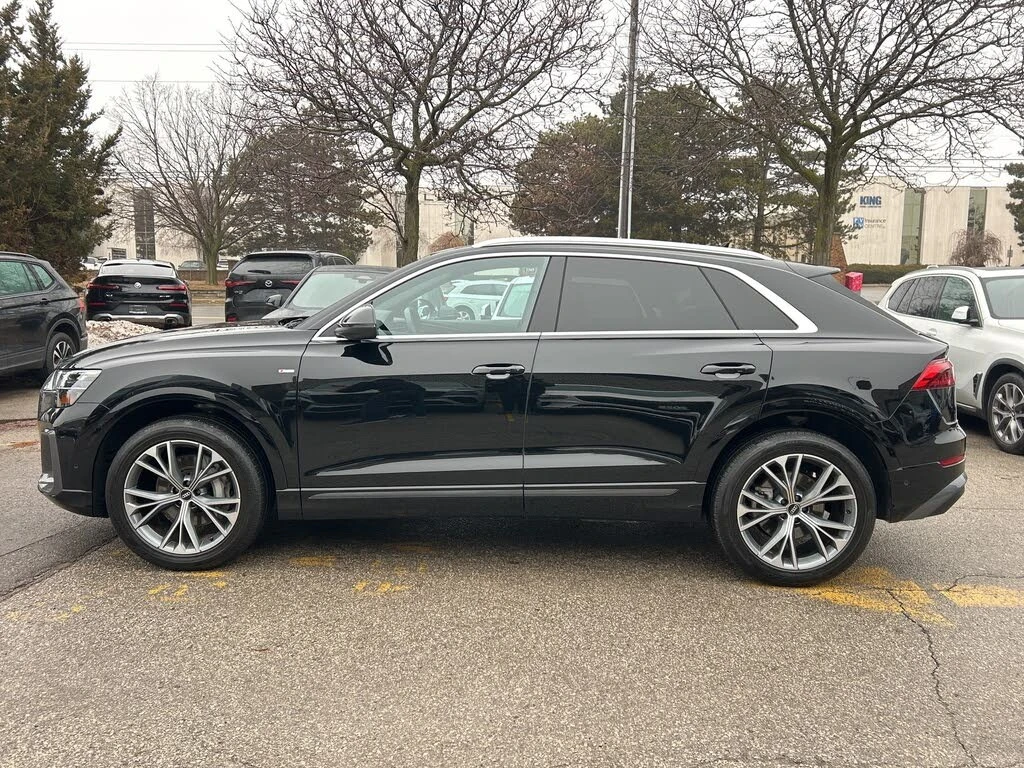 Audi Q8 Progressiv* 55 TFSI* АвтоКредит* (ЦЕНА ДО БГ), снимка 4 - Автомобили и джипове - 54002593