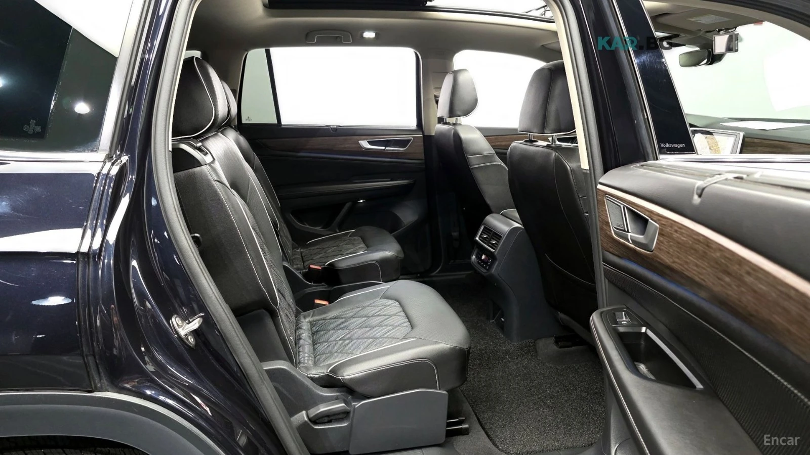 VW Atlas R-LINE / 6 МЕСТА / ДИГИТАЛНО / ОБДУХ, снимка 12 - Автомобили и джипове - 54595874