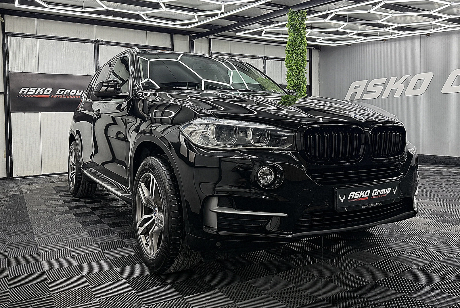 BMW X5 Xdrive/START STOP/KeylessGo/LED/ СОБСТВЕН ЛИ-Г, снимка 3 - Автомобили и джипове - 54777873