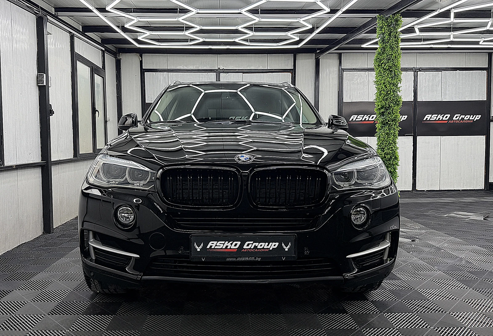 BMW X5 Xdrive/START STOP/KeylessGo/LED/ СОБСТВЕН ЛИ-Г, снимка 2 - Автомобили и джипове - 54777873