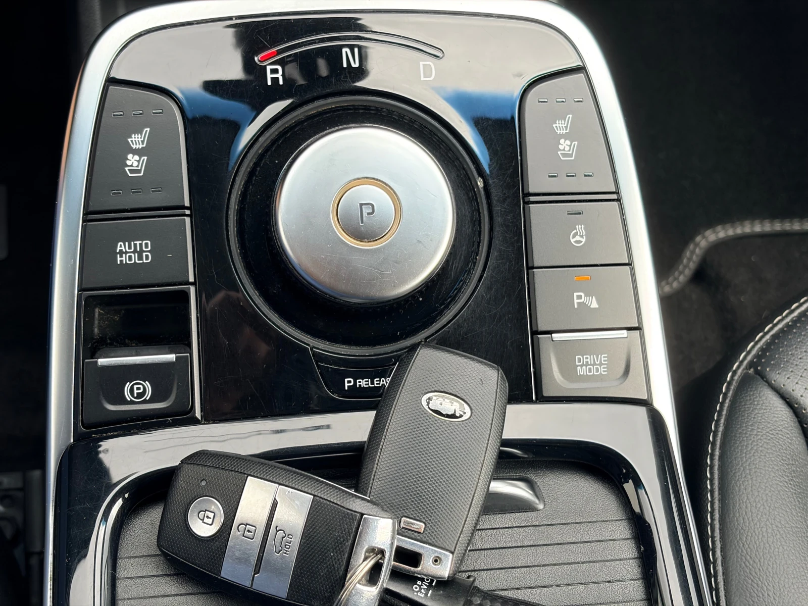 Kia Niro 64kw 204kc TERMOPOMPA!!! PREMIUM!!! FUL!!!, снимка 9 - Автомобили и джипове - 54932851